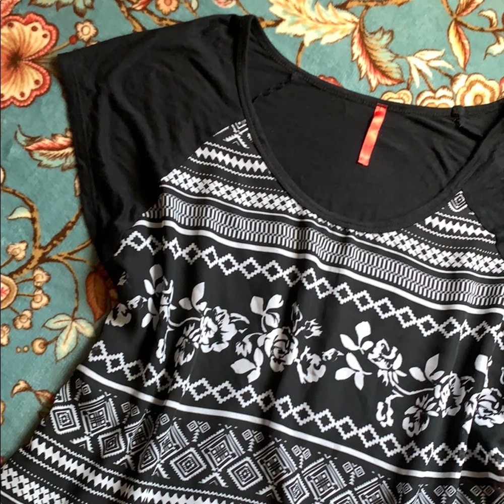 A fun, cool and flowy top!!